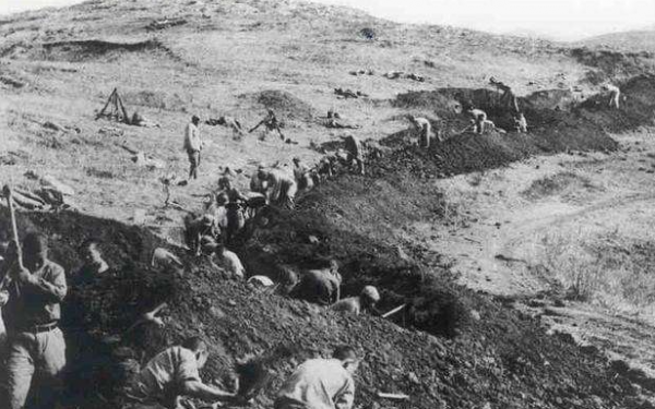 抗美援朝勝利在即，主席力排眾議，急調二十四萬大軍奔赴前線