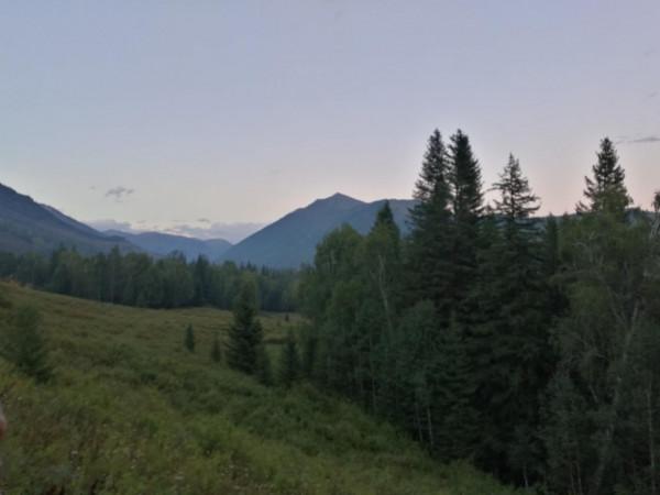 大美新疆八月全程遊記7：禾木印象-上（禾木橋、小木屋，下冰雹）