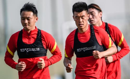 恭喜李鐵!衝擊12強賽首勝再添利好,足協陳戌源好樣的 恭喜李鐵!衝擊12強賽首勝再添利好,足協陳戌源好樣的