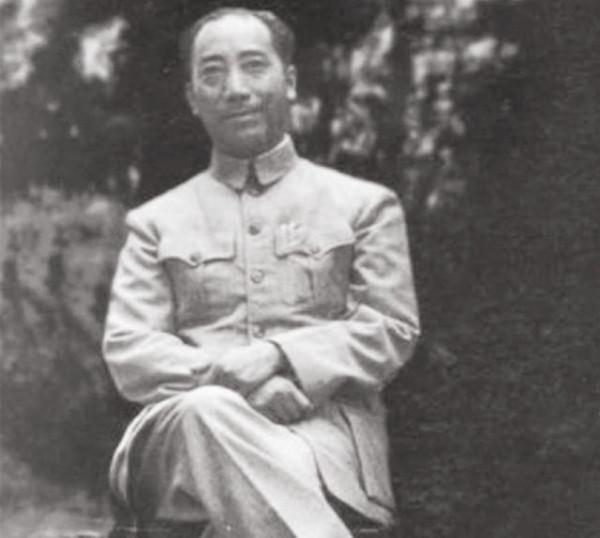 孔令俊招親:梳著大背頭、穿旗袍搭高跟鞋約會胡宗南,結果如何? 孔令俊招親:梳著大背頭、穿旗袍搭高跟鞋約會胡宗南,結果如何?