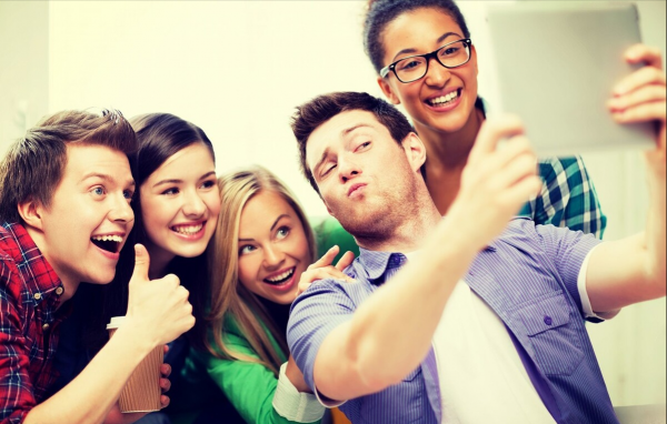 讀懂《教父》才明白：真正的人脈，從來不是那些能幫你的人