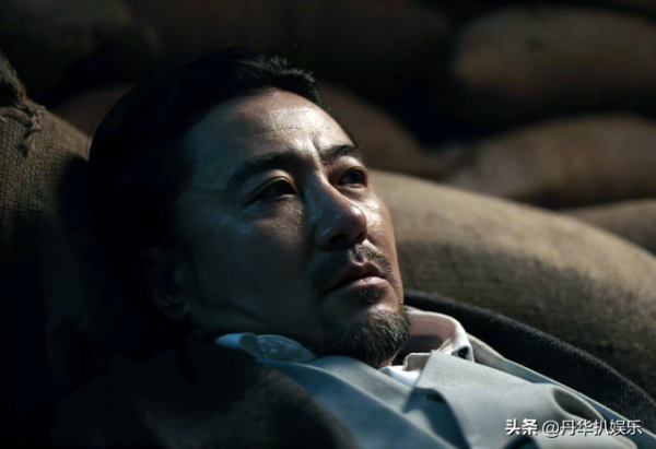 《前行者》6位黃金配角,一位是陸毅同學,一位是環球比基尼小姐 《前行者》6位黃金配角,一位是陸毅同學,一位是環球比基尼小姐