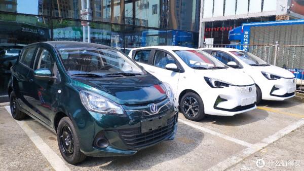 開小奔奔去廬山避暑，38°夏日凍得半路發抖