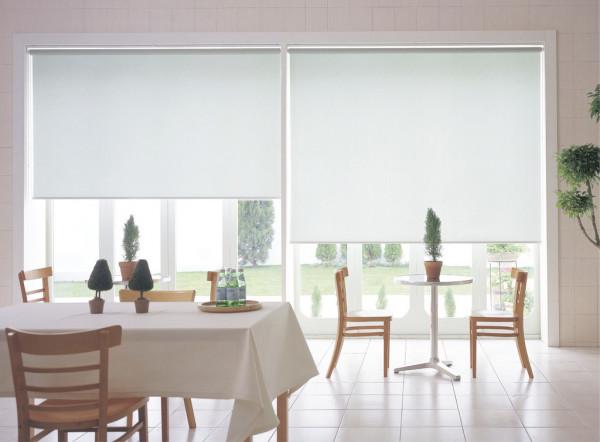 若再裝就把布簾撤了吧，弄這樣顏值大大提升，隔音、隱私效果都好