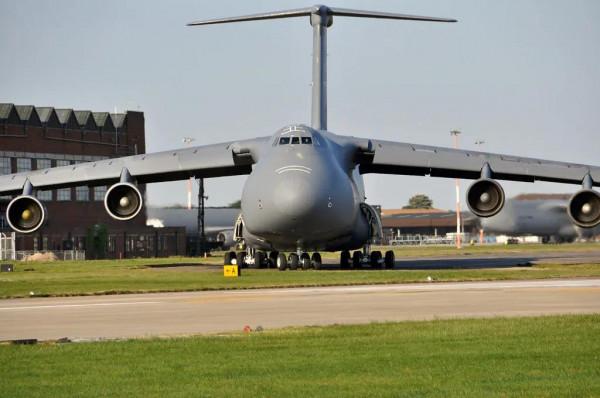 C-5“銀河”運輸機圖集（270圖）