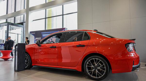 探店拍車-國產運動之光領克03 探店拍車-國產運動之光領克03