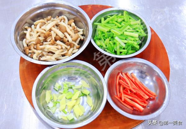 年夜飯要葷素搭配，分享6道素菜做法，清淡美味，比大魚大肉還香