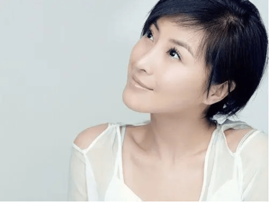 “玉芬”王雅捷：被趙本山捧紅，拒絕上春晚，32歲嫁給了於洋