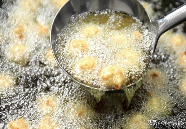 河南特色美食“大燴菜”,地道的農家味,有菜有肉,燉一鍋不夠吃 河南特色美食“大燴菜”,地道的農家味,有菜有肉,燉一鍋不夠吃