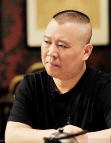 與郭德綱勢不兩立甚至對薄公堂，師徒反目究竟誰對誰錯？