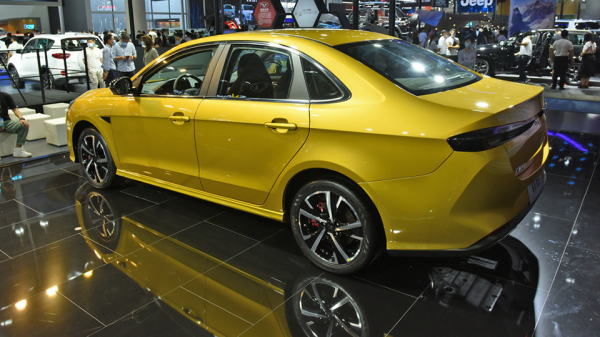 同時兼顧運動與舒適的家用車，凱翼軒度到底靠不靠譜？