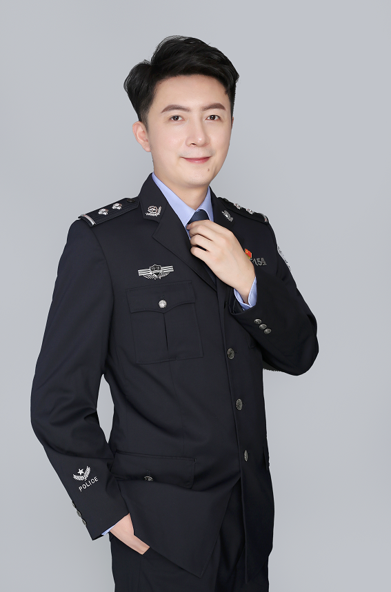 愛上閱讀 | 一本研究中國革命的經典百科全書~