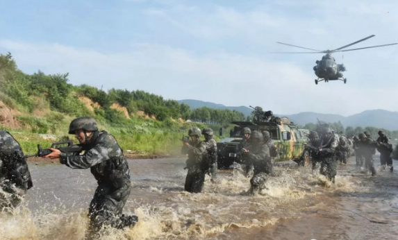 9人對9人,中美步兵戰鬥班火力對比,誰才是最強陸軍步兵班? 9人對9人,中美步兵戰鬥班火力對比,誰才是最強陸軍步兵班?