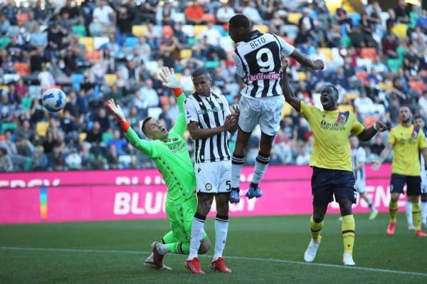 下一個足壇童話！從葡萄牙第四級別聯賽，到成為AC米蘭的引援目標