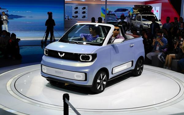 比亞迪海豹、全新三菱歐藍德領銜！盤點2022年將亮相的3款新車