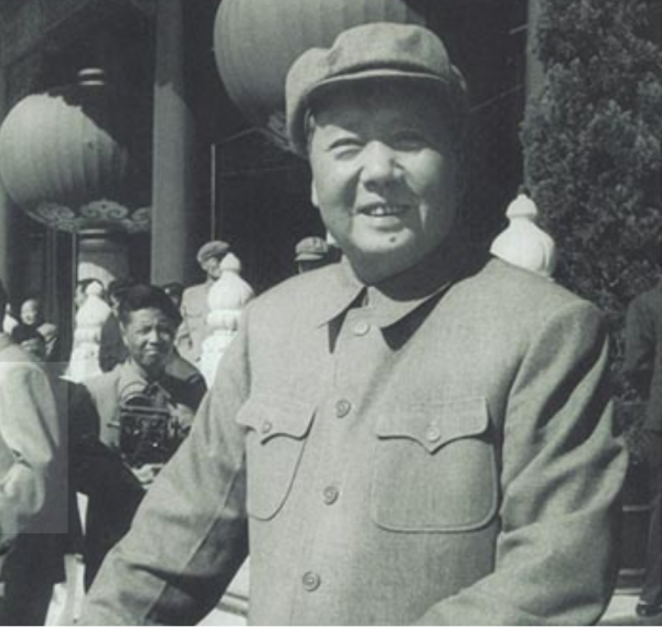 中尼珠峰主權歸屬引爭端，毛主席巧用妙招化解，挫敗印度不軌企圖