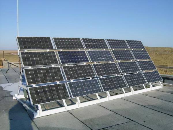 你家農村還在裝普通地暖嗎？如今流行這種，省錢又實用，太利民了