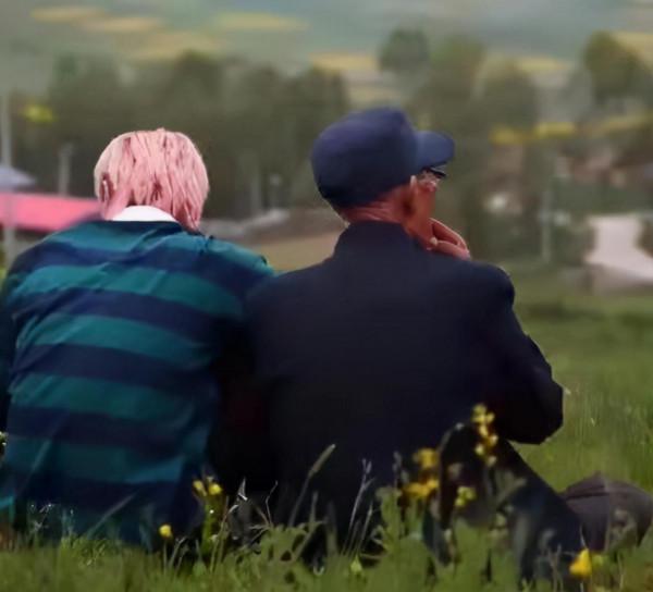 “變形計小魔王”王晨正：爺爺去世後，不遠萬里奔喪悼念