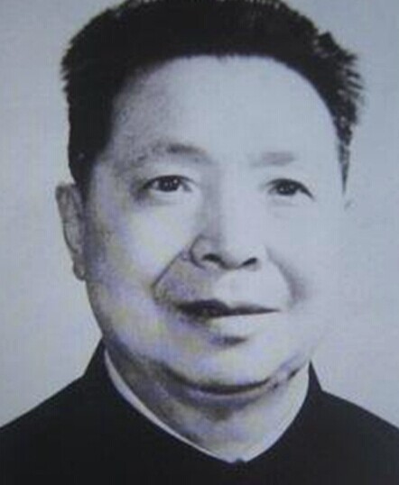 楊得志在濟南軍區18年,先後有四位政委輔佐,他們都是誰呢? 楊得志在濟南軍區18年,先後有四位政委輔佐,他們都是誰呢?