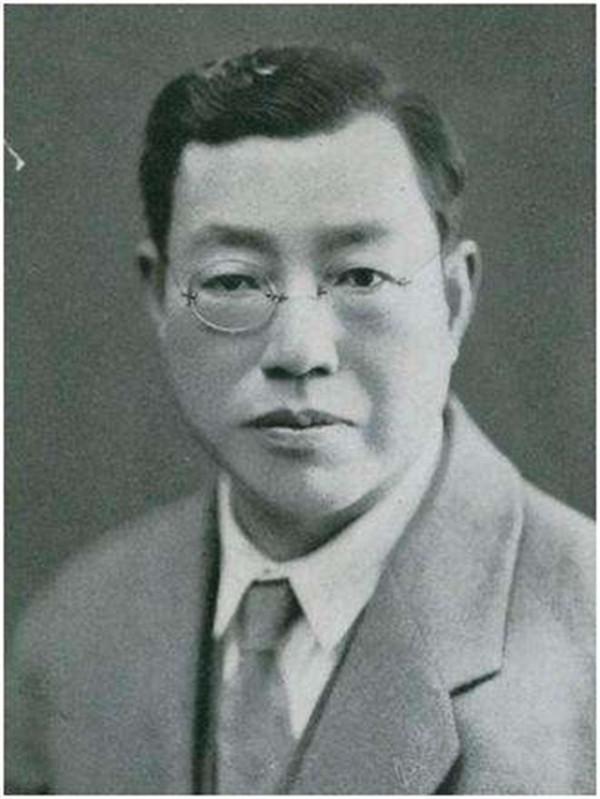 嫁給蔣介石老師，破壞徐志摩的婚姻，大才女袁昌英，一生只追求美