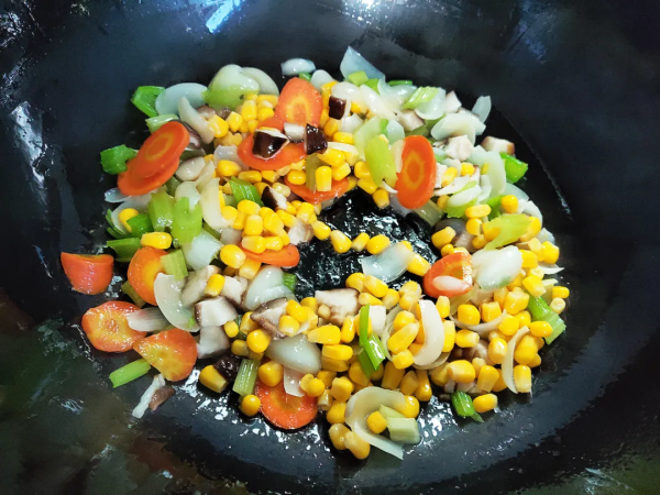 素食菜譜 | 五色雜蔬,營養豐富,味道鮮美,家人超喜歡 素食菜譜 | 五色雜蔬,營養豐富,味道鮮美,家人超喜歡