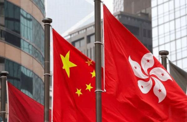 香港的黑社會“敢打敢殺”，為什麼迴歸後都不見了？看完敬佩不已