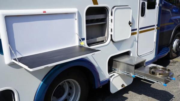 賽德房車車友定製款獵鷹02 內飾風格在變 細節把控不變