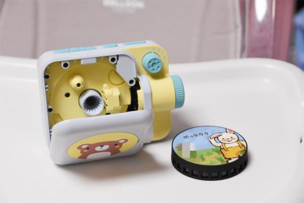 家長必備，有了趣學伴兒童故事放映機，哄娃再也不是難事