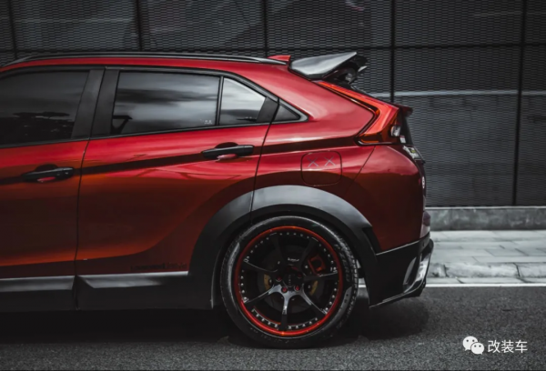 老爸用EVO荼毒兒子玩改裝，有這樣的老爸到底該哭還是該笑