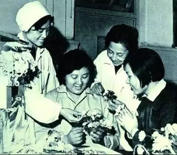 四歲喪母，被精神病折磨半生，“阿詩瑪”楊麗坤的悲慘人生