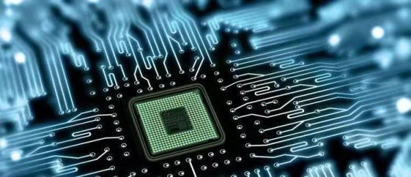 俄羅斯1臺光刻機都沒有，晶片90%依賴進口，老美為何不卡他脖子