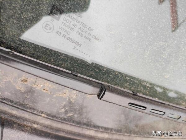 15萬的凱迪拉克凱雷德沒人要，檢車過程很心塞，買家：不伺候它