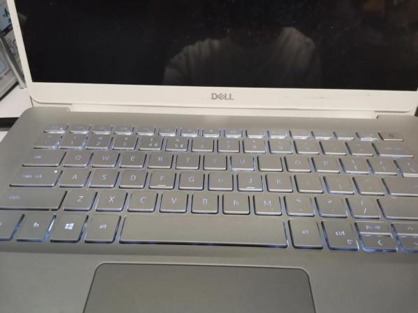 戴爾膝上型電腦又卡死了 戴爾膝上型電腦又卡死了