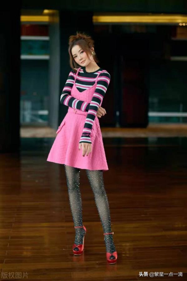 Twins 蔡卓妍&amp;鍾欣潼 2022湖南跨年晚會寫真 顏值不減當年