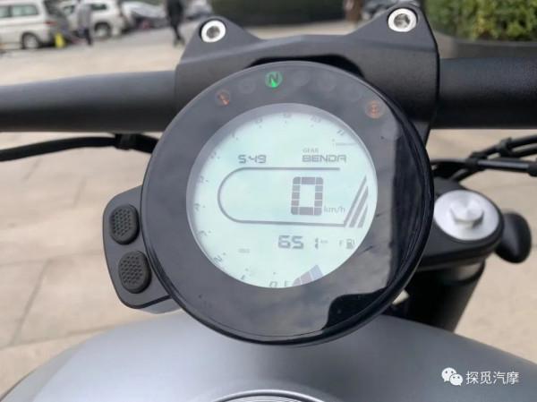 帥，就完了-詳細測評奔達灰石300