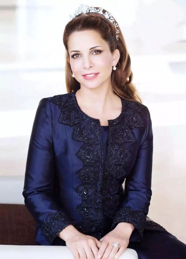 迪拜神秘大王妃:17歲嫁給表哥,22年生了12個孩子,坐穩中宮之位 迪拜神秘大王妃:17歲嫁給表哥,22年生了12個孩子,坐穩中宮之位