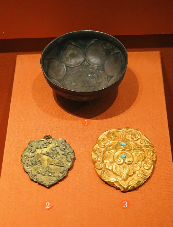 為了敦煌特展,故宮拿出了秘藏60年的大小忽雷 為了敦煌特展,故宮拿出了秘藏60年的大小忽雷