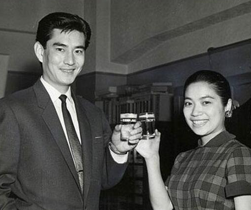 江利智惠美和高倉健：負氣離婚，一生無子無女，帶著遺憾相繼去世