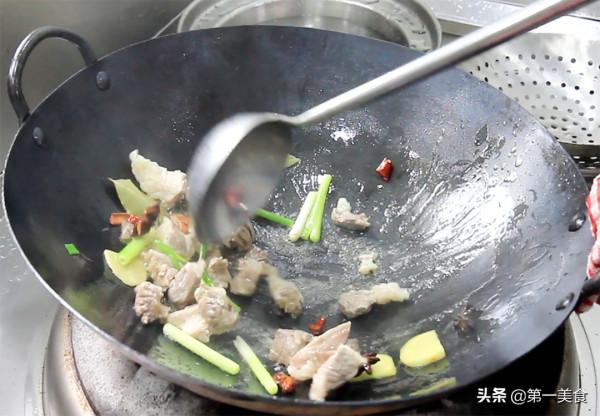 番茄燉牛腩怎樣才入味,廚師長教你正確做法,軟爛入味,老少皆宜 番茄燉牛腩怎樣才入味,廚師長教你正確做法,軟爛入味,老少皆宜