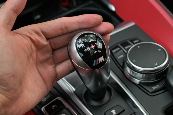 二手寶馬X5M:百萬效能SUV,4.4T雙渦輪增壓,5折購 二手寶馬X5M:百萬效能SUV,4.4T雙渦輪增壓,5折購