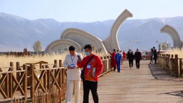 巴里坤：這座荒涼得只剩金礦的縣，如今已成遊客熱門打卡地