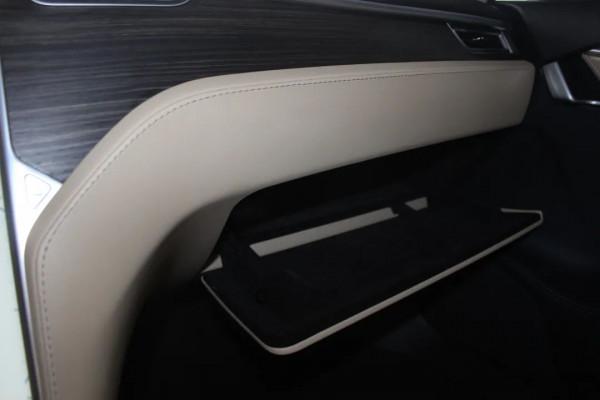 車主說車：女車主為何花70萬買一臺續航400公里的進口電動車？