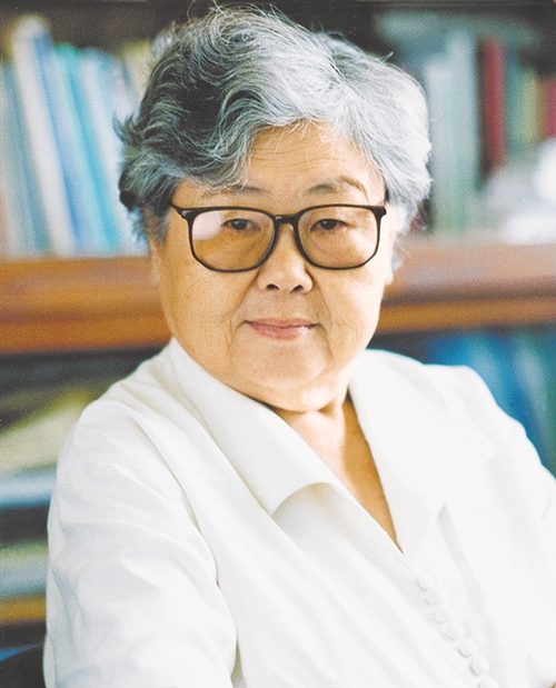 “抗麻鬥士”――記麻風病防治專家李桓英