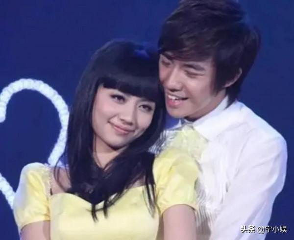 一場音樂盛典8位明星遭遇尷尬，暴露娛樂圈三大真實現狀