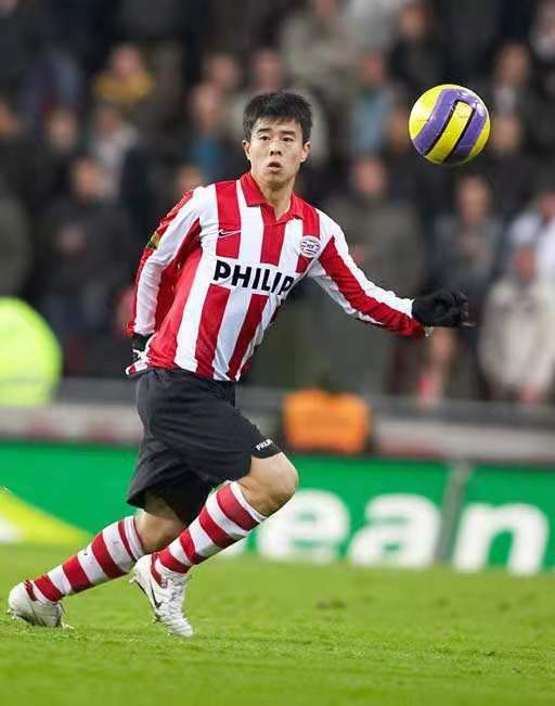 經歷輝煌和失落，見證榮耀與坎坷，中國足球留洋軍團最佳陣容盤點