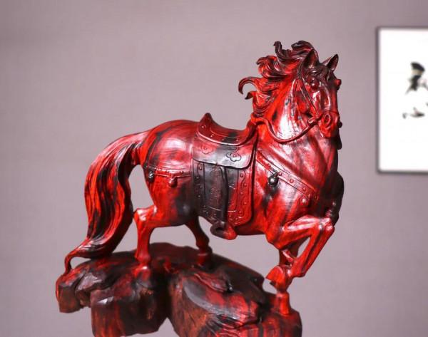 在古代這匹馬一定是汗血寶馬