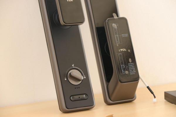 千元出頭,居然有電子貓眼,遠端操控!TCL K7Q智慧門鎖體驗 千元出頭,居然有電子貓眼,遠端操控!TCL K7Q智慧門鎖體驗