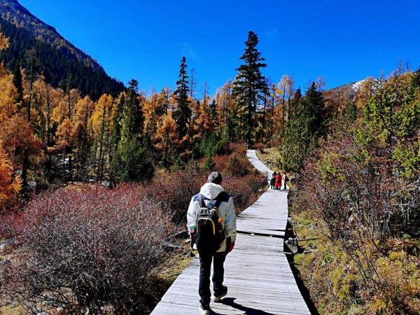 翻山越嶺而來，只為走進徒步天堂，小金瑪嘉溝