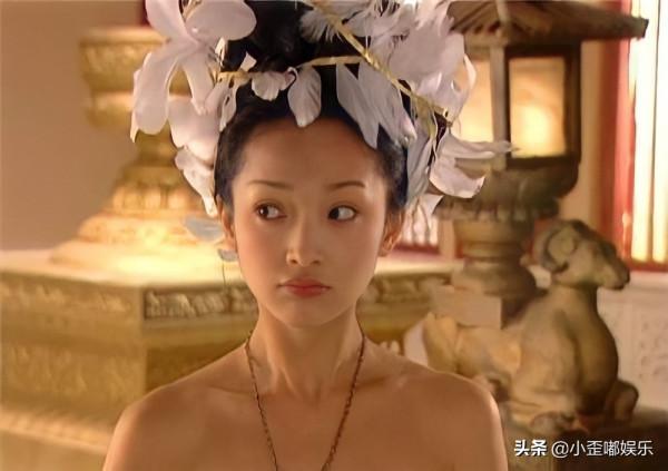 還在嘟嘴扮嫩的阿姨們，看看這些女演員，是如何超齡演出少女感