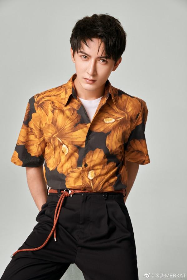 米熱：與迪麗熱巴同為新疆人的同班同學，參演多部大熱劇始終沒火